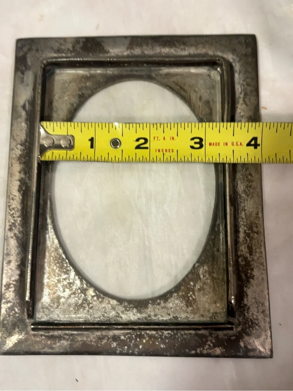 Antique tungsten Ornate Silver Oval Photo Frame